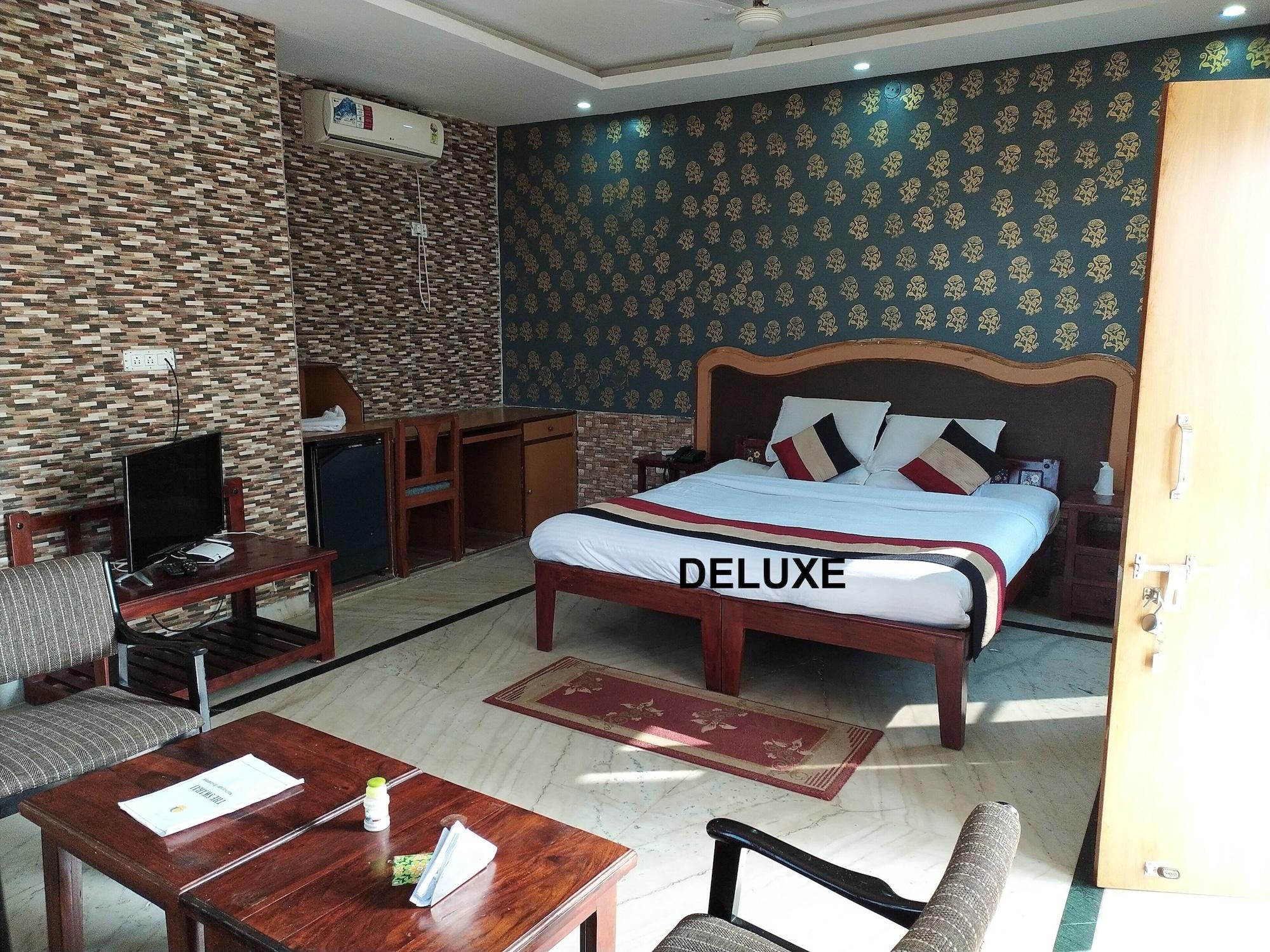 Swaraj Resorts Bharatpur Buitenkant foto