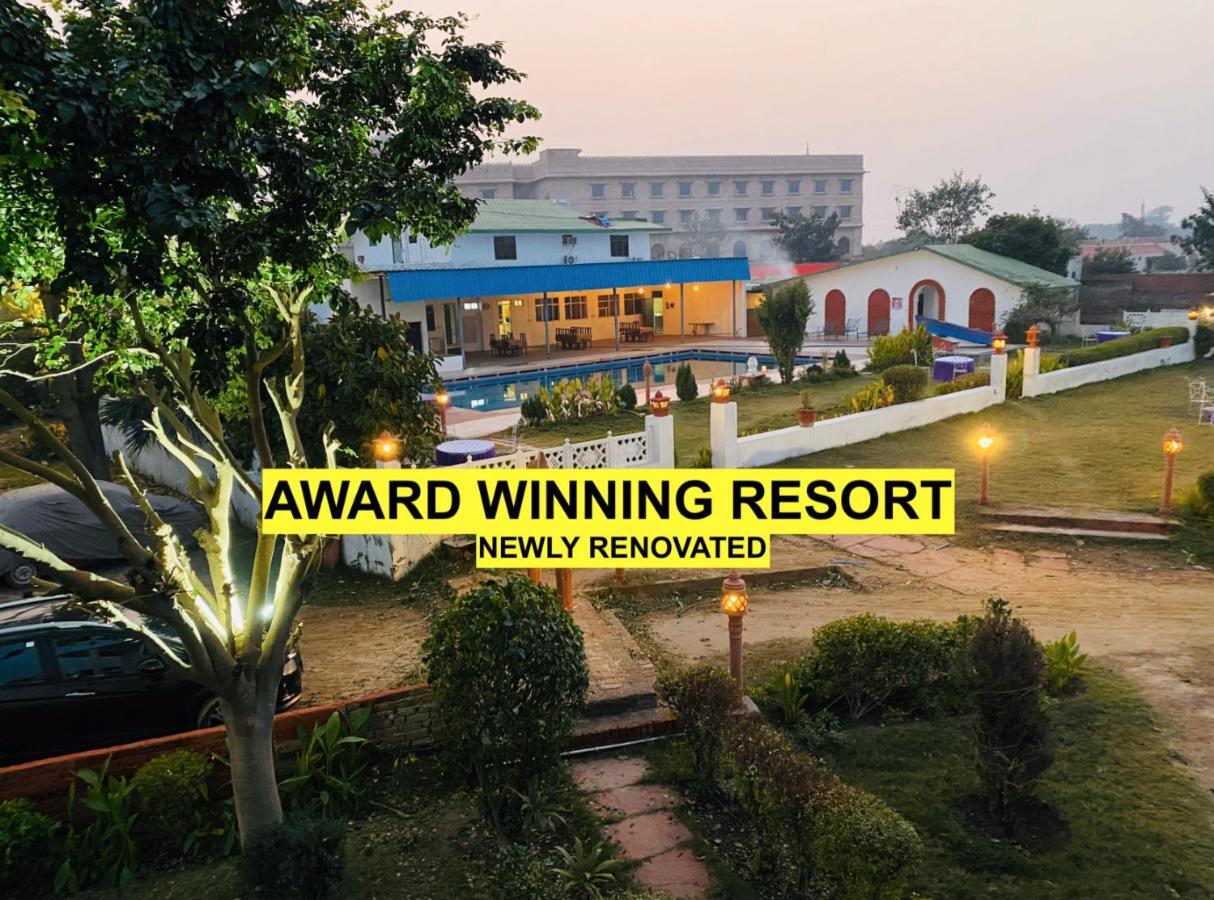 Swaraj Resorts Bharatpur Buitenkant foto